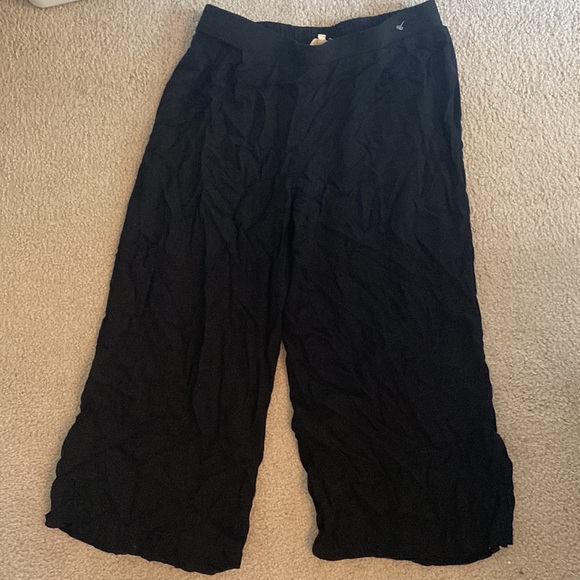 Worn once - Picture 2 of 2